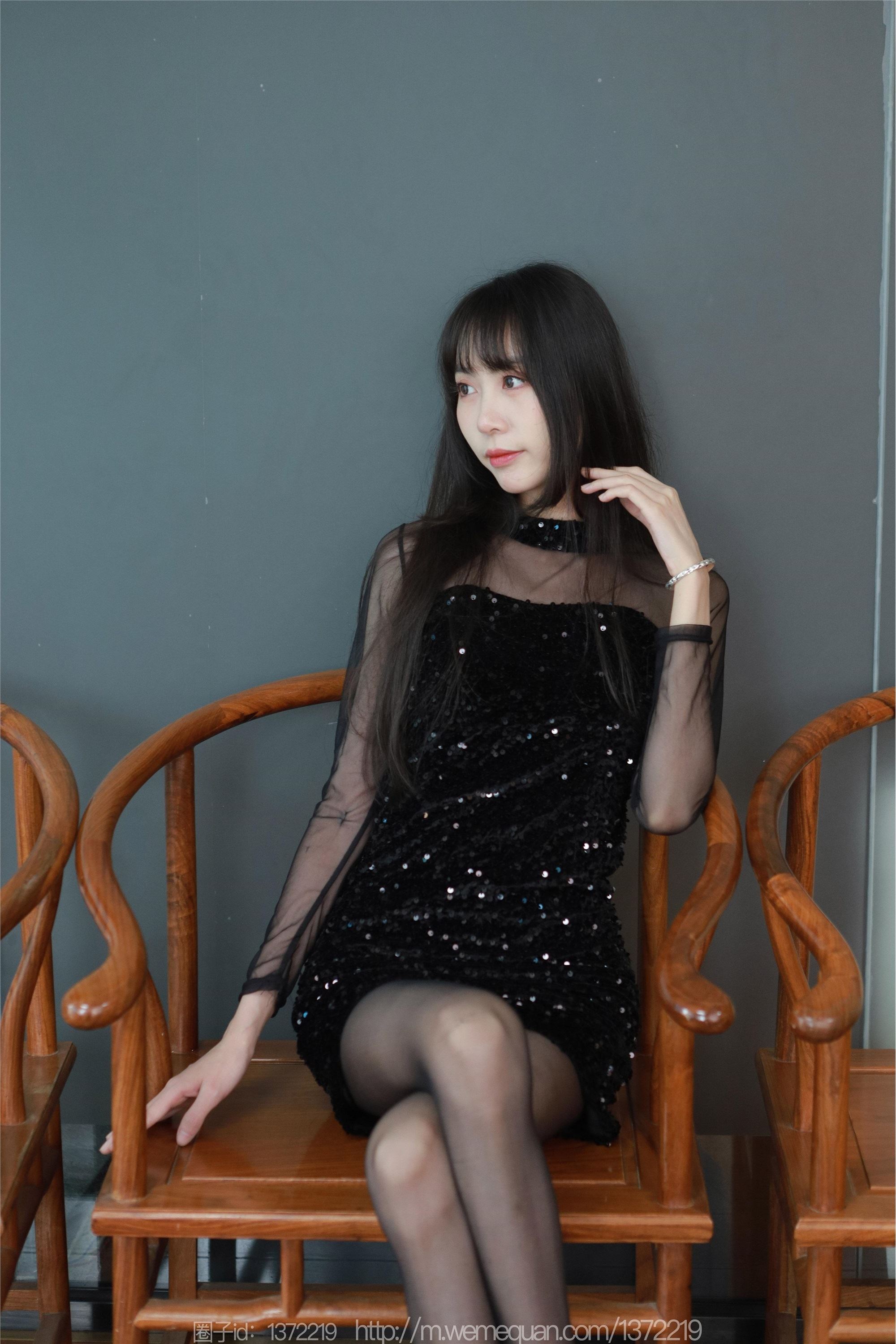 IESS异思趣向  2023.04.12 丝享家 1419 团团《亮片嘿丝裙》